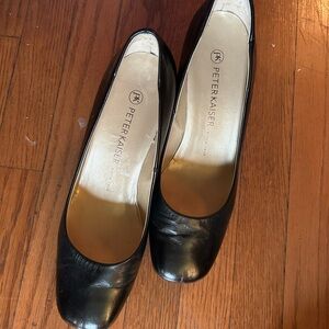 Peter Kaiser heels